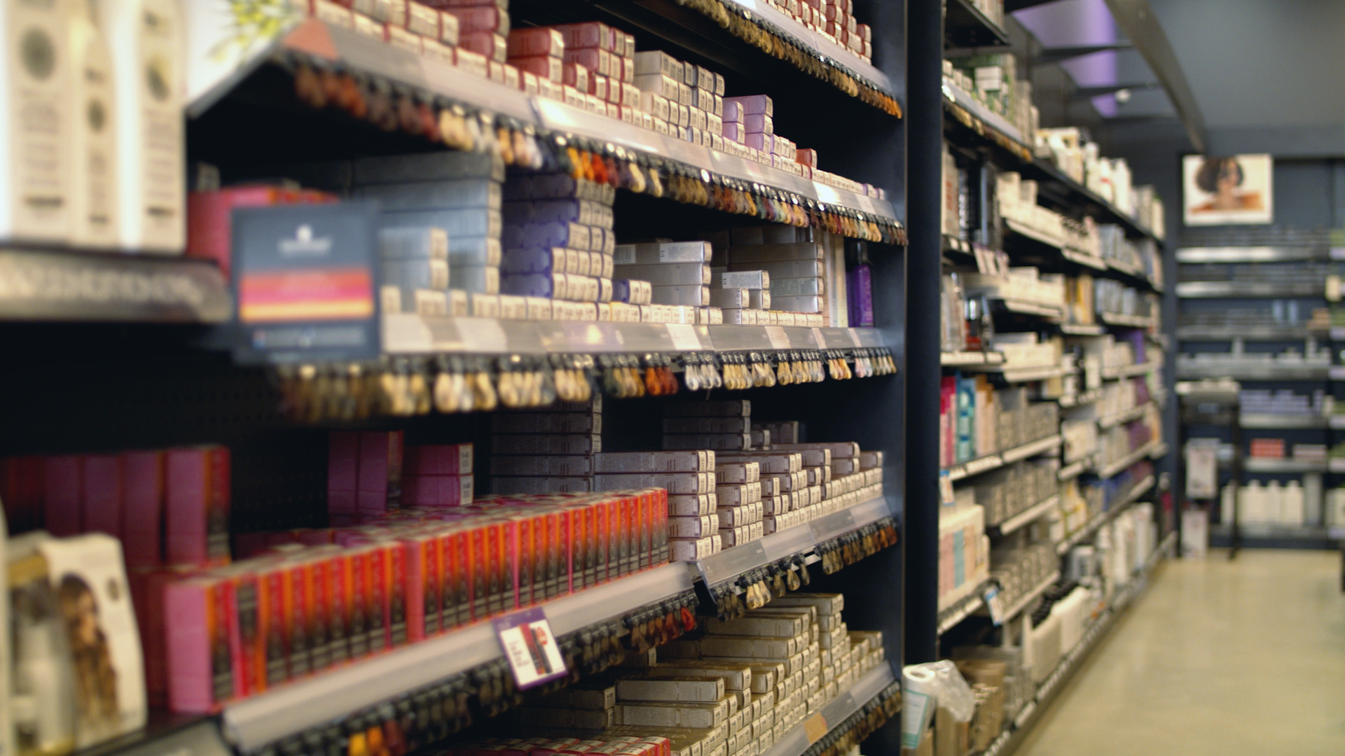 Paramount Store Shelf